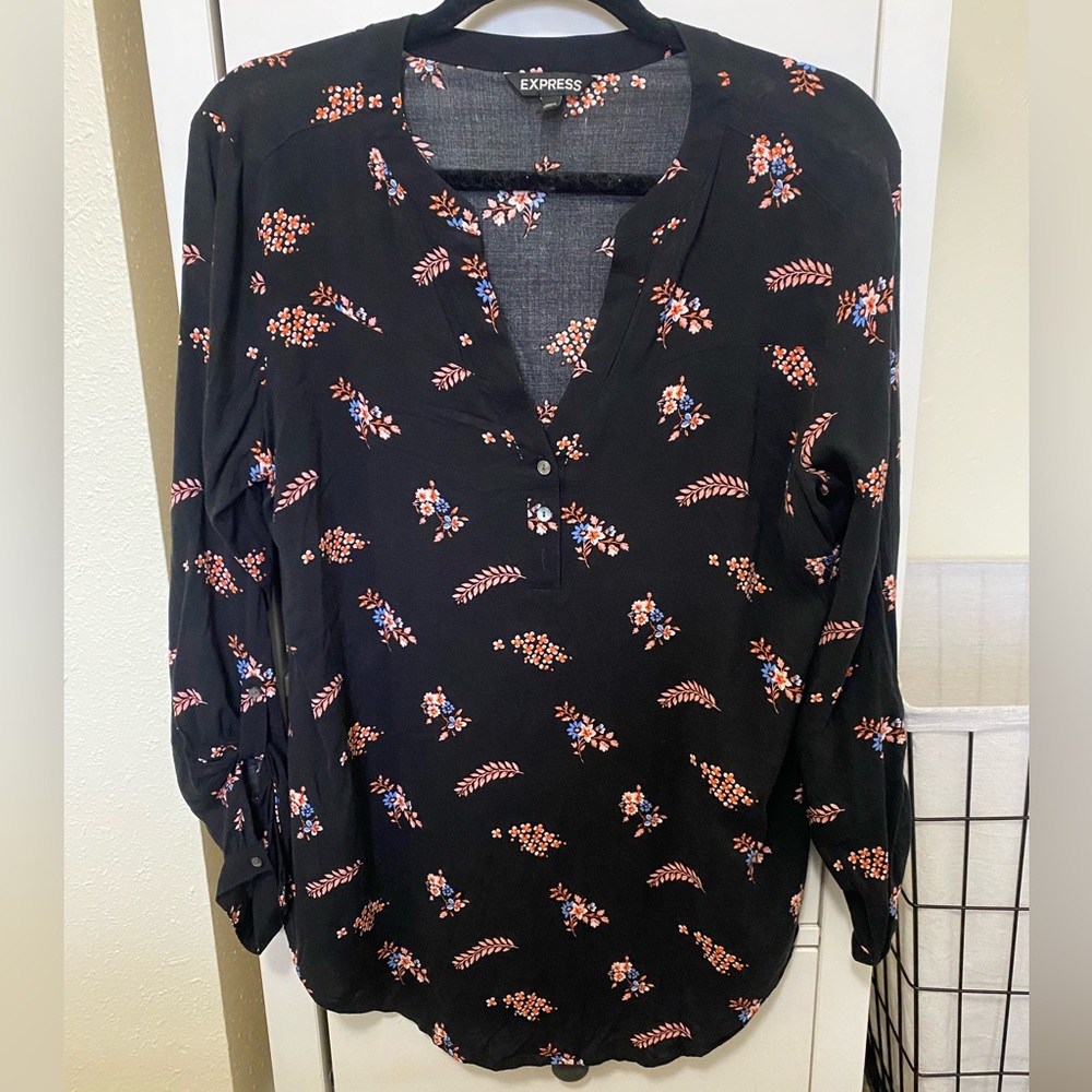 Black Floral Express Blouse